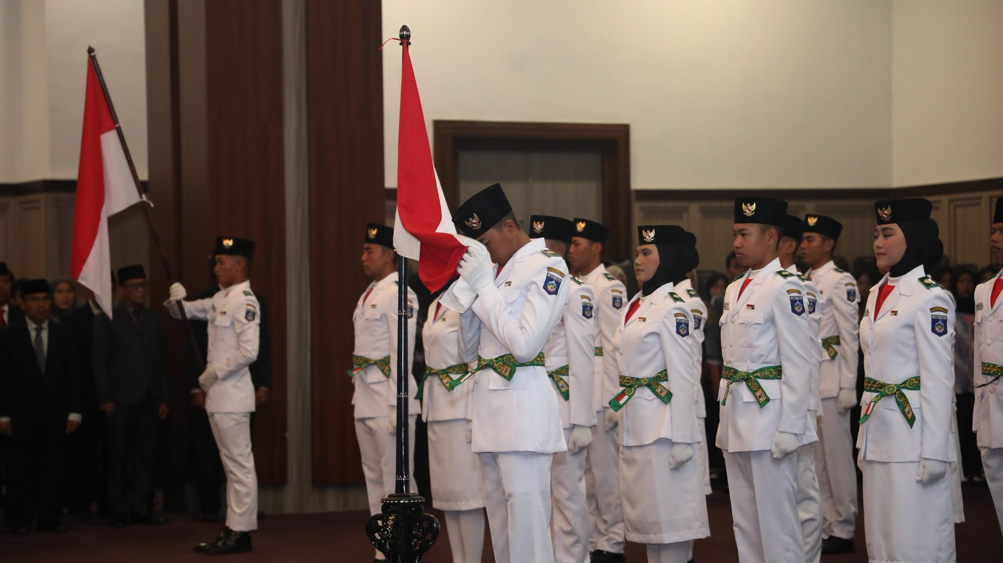 Paskibraka Lombok Tengah 2026 Resmi Dikukuhkan, Siap Emban Amanah Pengibaran Sang Merah Putih
