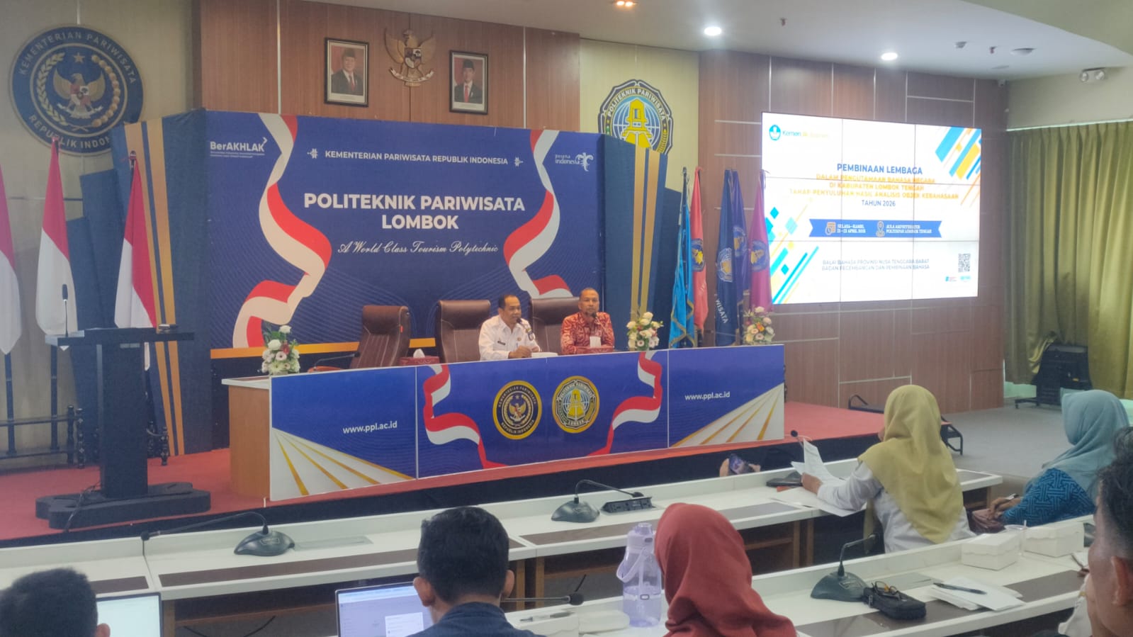 Kadis Kominfo Lombok Tengah Tekankan Pemanfaatan Teknologi dan Bahasa Negara dalam Tata Kelola Pemerintahan