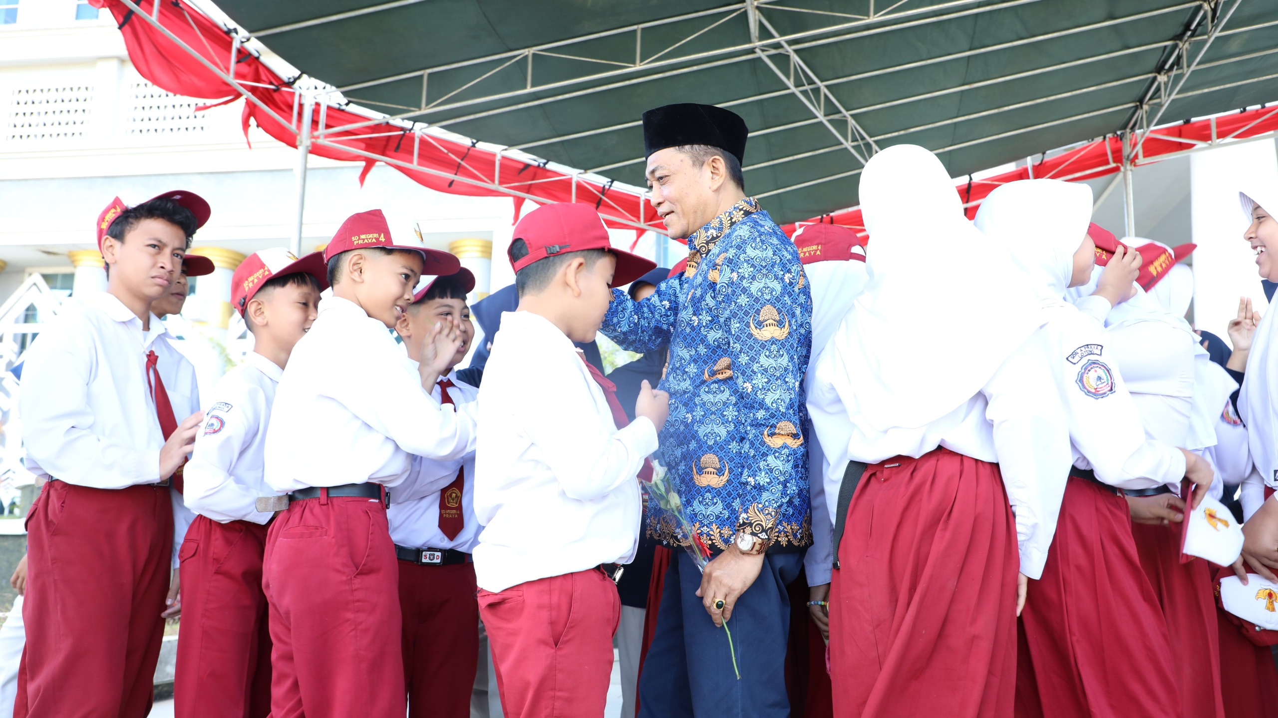 Bupati Lombok Tengah Ajak Semua Pihak Bersama Lindungi Anak dan Bangun Masa Depan